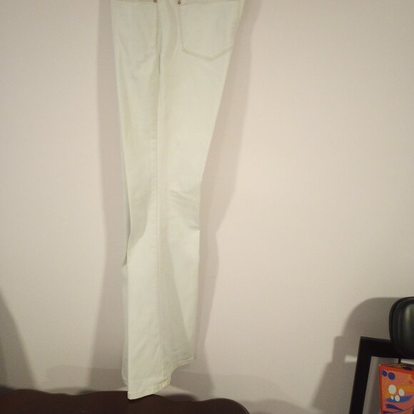 Never worn. Not Your Daughter's Jeans. Size 12 - Picture 2 of 8